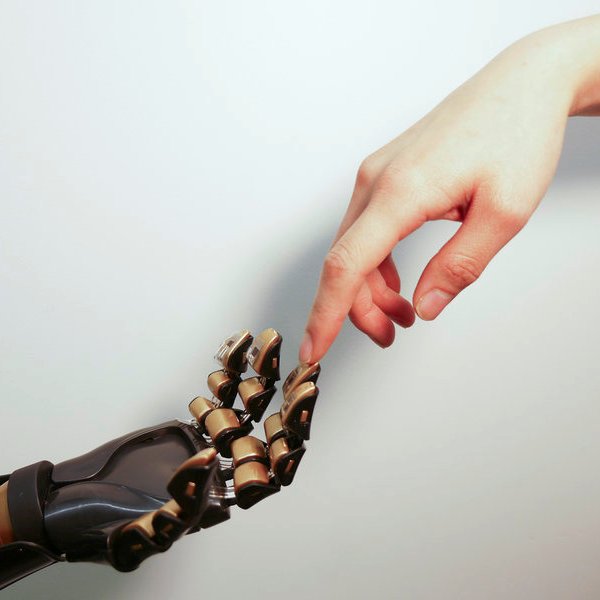 Организм человека, здоровье, робот, киборг, роботы, Создана искусственная кожа, способная ощущать прикосновения и силу нажатия